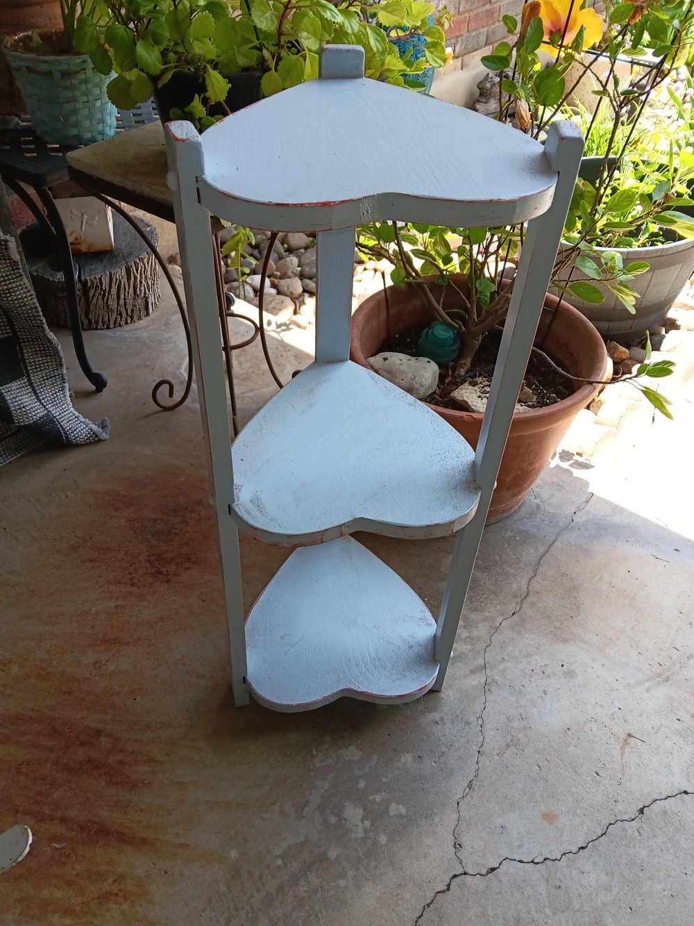 3 Tier Heart Curio Shelf Display